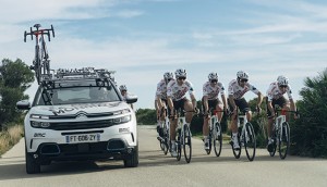 bisikletleriyle AG2R CITROËN TAKIM biniciler